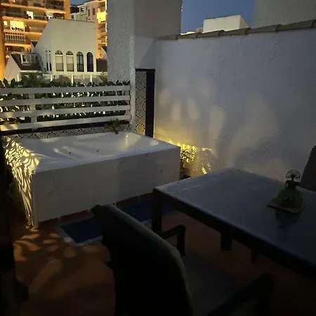 Apartment Atardeceres & Jacuzzi